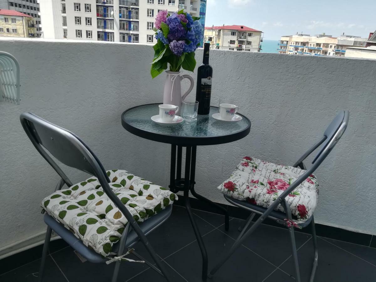 Apartament in Real Pealce in Batumi Bagian luar foto